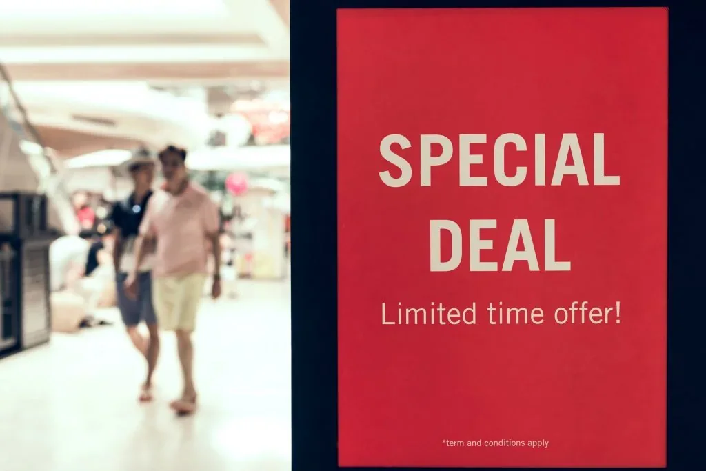 Illustration for „Coupons and Special Discounts: How to use them to maximize sales for your WooCommerce online store“